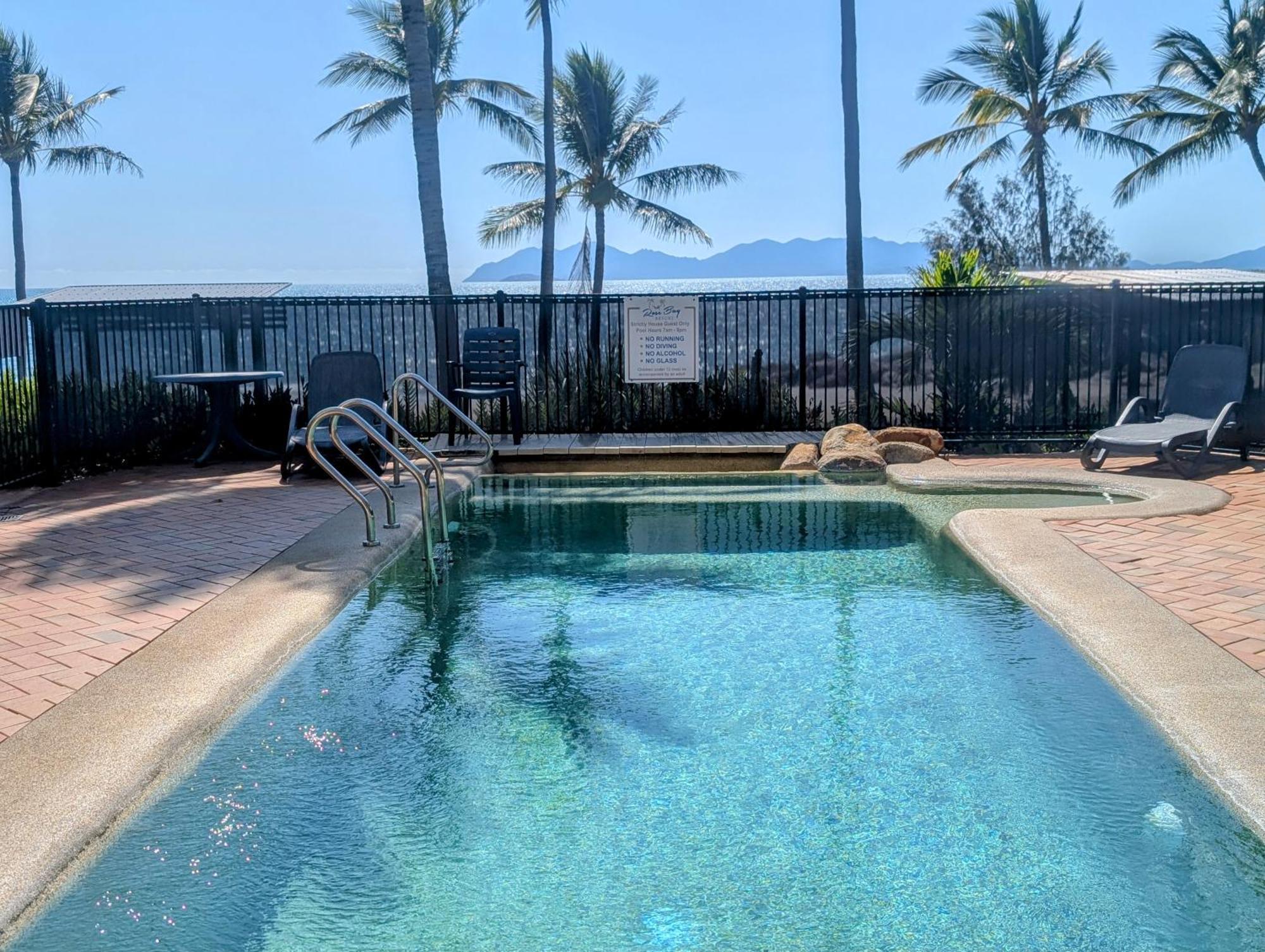 Rose Bay Resort Bowen Dış mekan fotoğraf
