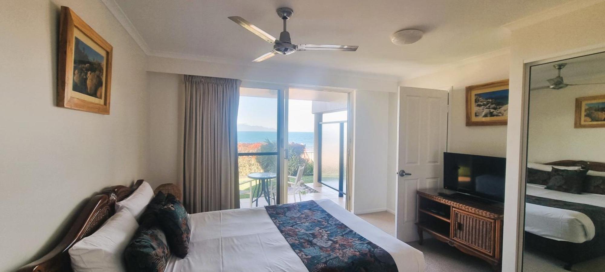 Rose Bay Resort Bowen Dış mekan fotoğraf