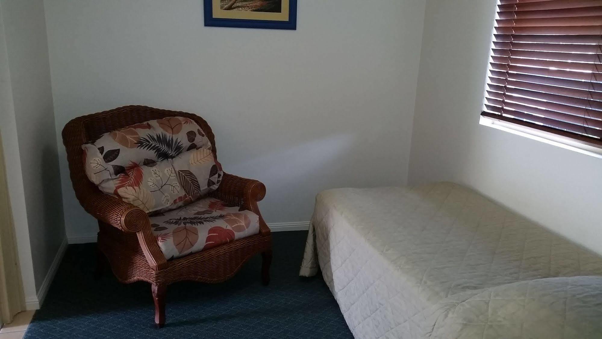 Rose Bay Resort Bowen Dış mekan fotoğraf